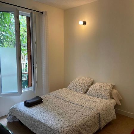 Chambre Dans Une Maison Partagee Neuilly-sur-Marne Kültér fotó
