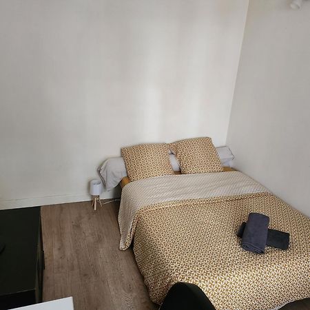 Chambre Dans Une Maison Partagee Neuilly-sur-Marne Kültér fotó