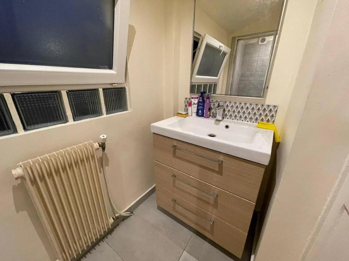 Chambre Dans Une Maison Partagee Neuilly-sur-Marne Kültér fotó